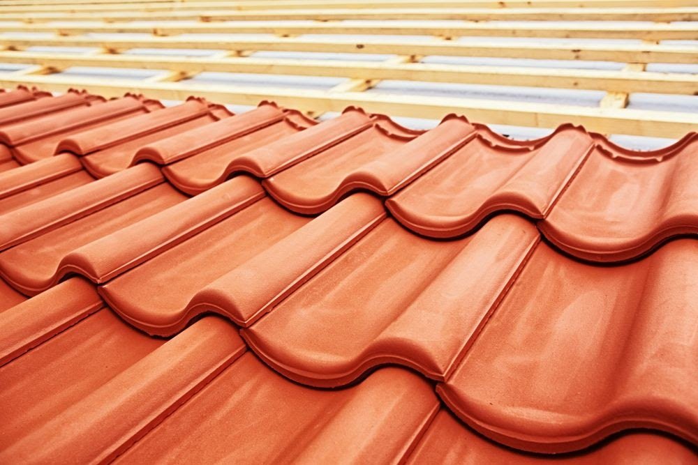 Țiglă ceramică acoperiș mansardă
